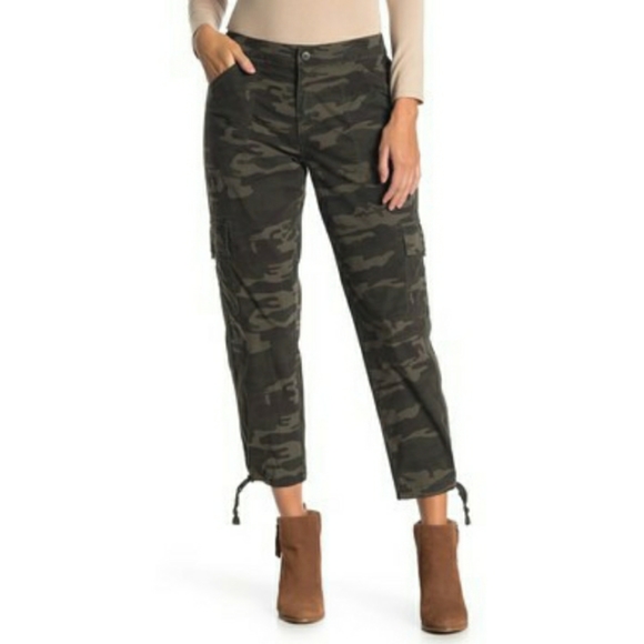 NWT Sanctuary Camo Poplin Cargo Crop Pants - Picture 1 of 5